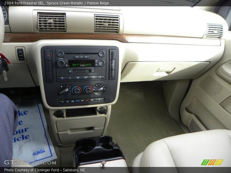 Spruce Green Metallic / Pebble Beige 2004 Ford Freestar SEL