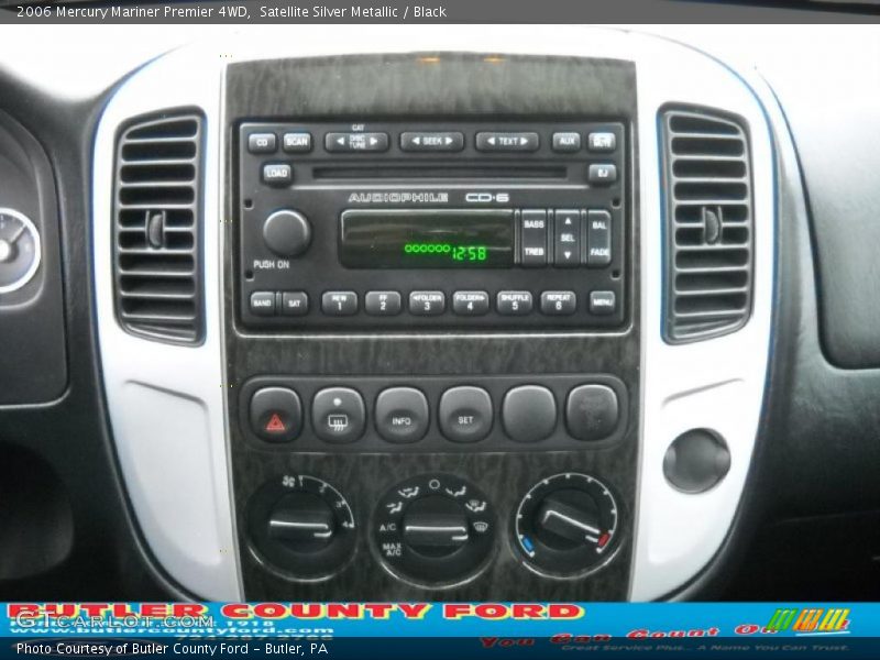 Satellite Silver Metallic / Black 2006 Mercury Mariner Premier 4WD