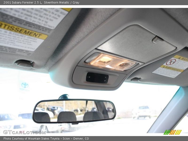 Silverthorn Metallic / Gray 2001 Subaru Forester 2.5 L