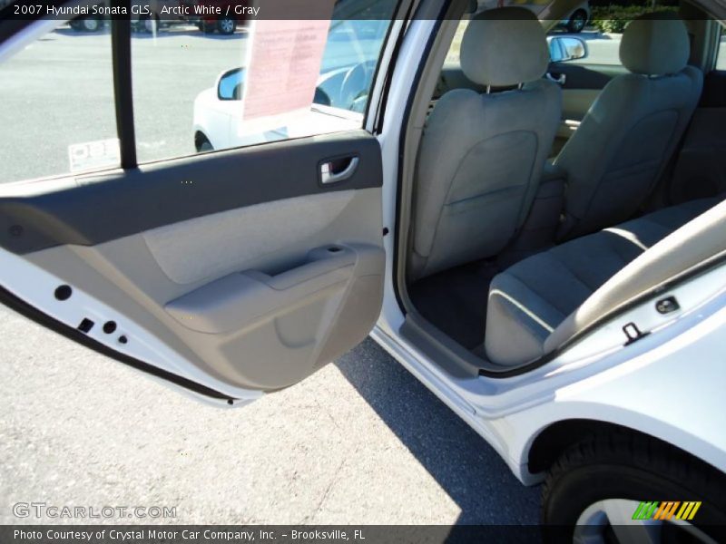 Arctic White / Gray 2007 Hyundai Sonata GLS