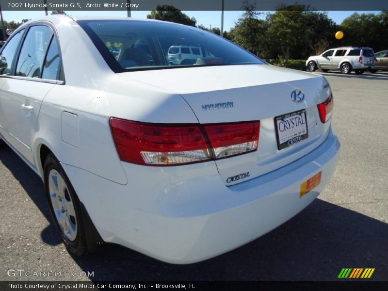 Arctic White / Gray 2007 Hyundai Sonata GLS