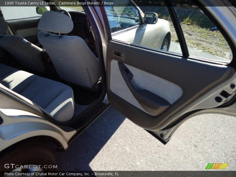 Cashmere Beige Metallic / Beige 1996 Toyota Camry LE Sedan
