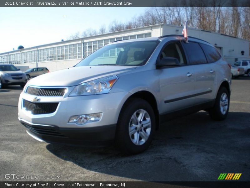 Silver Ice Metallic / Dark Gray/Light Gray 2011 Chevrolet Traverse LS