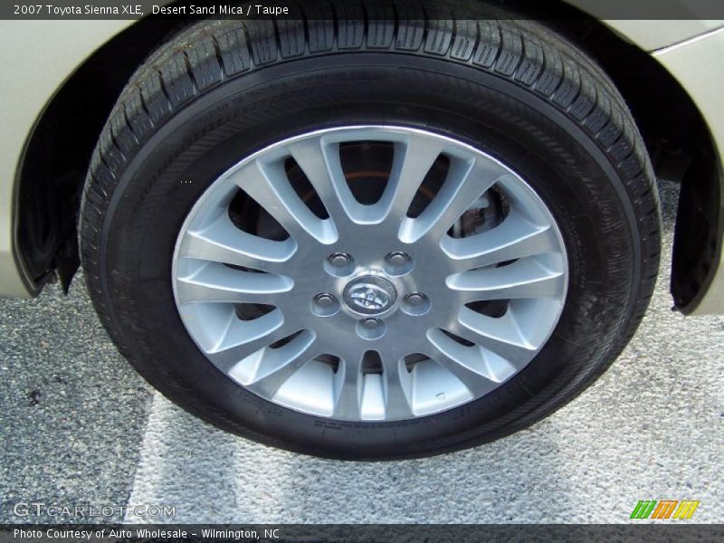 Desert Sand Mica / Taupe 2007 Toyota Sienna XLE