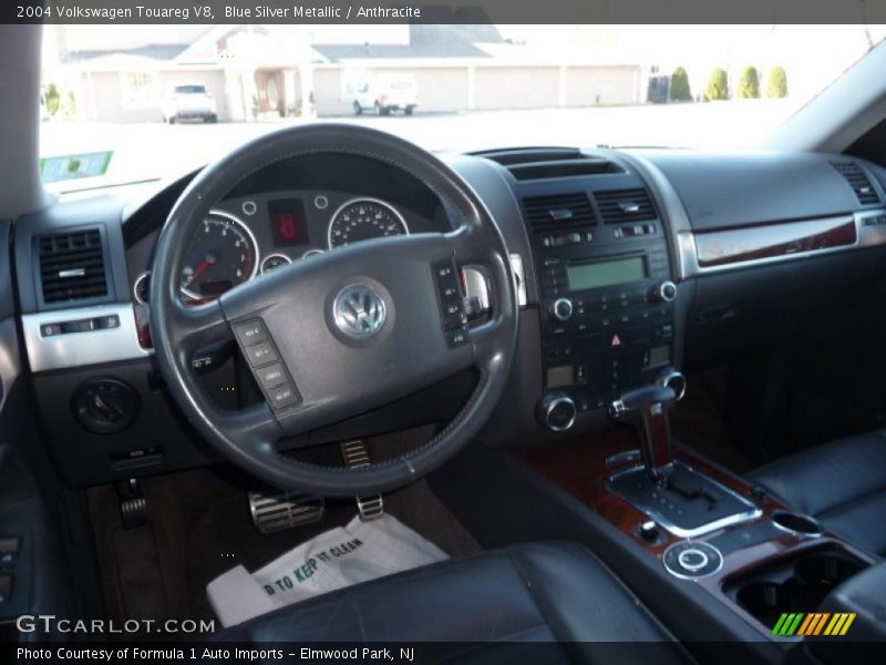 Blue Silver Metallic / Anthracite 2004 Volkswagen Touareg V8