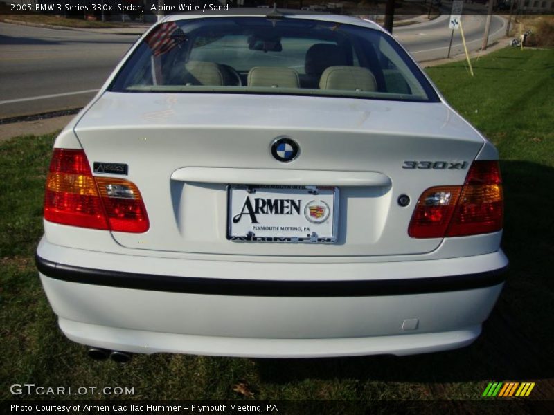 Alpine White / Sand 2005 BMW 3 Series 330xi Sedan