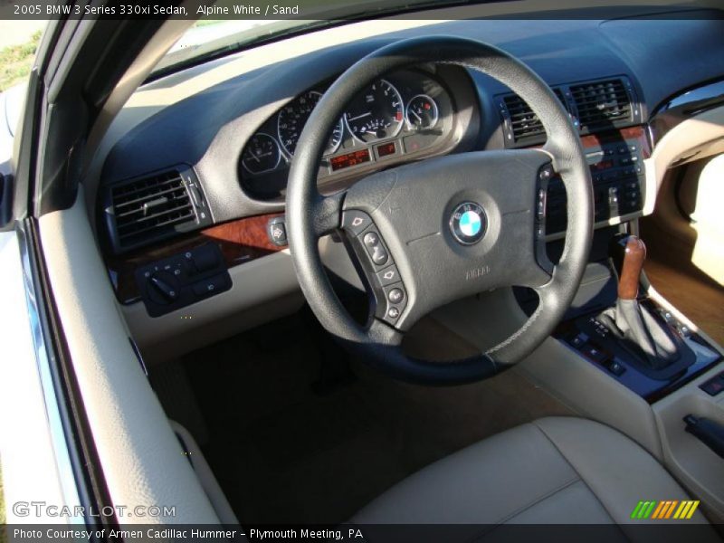 Alpine White / Sand 2005 BMW 3 Series 330xi Sedan