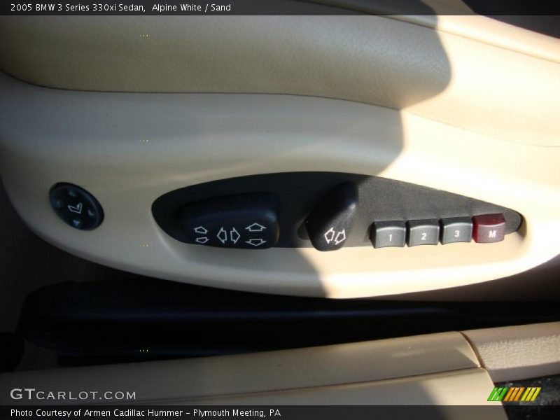 Alpine White / Sand 2005 BMW 3 Series 330xi Sedan