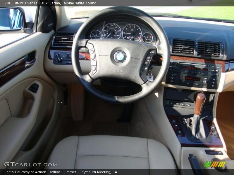 Alpine White / Sand 2005 BMW 3 Series 330xi Sedan
