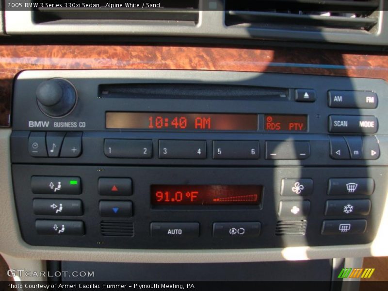 Alpine White / Sand 2005 BMW 3 Series 330xi Sedan