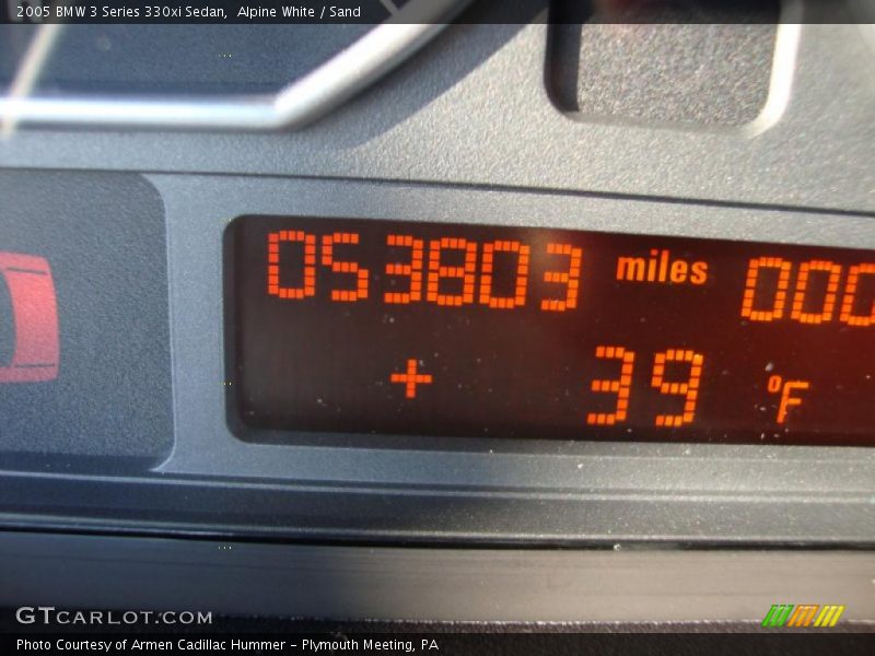 Alpine White / Sand 2005 BMW 3 Series 330xi Sedan