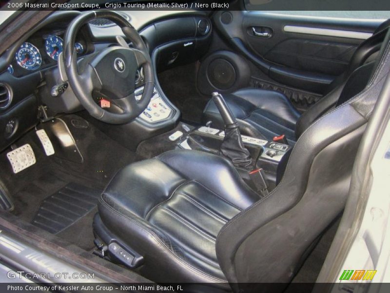  2006 GranSport Coupe Nero (Black) Interior