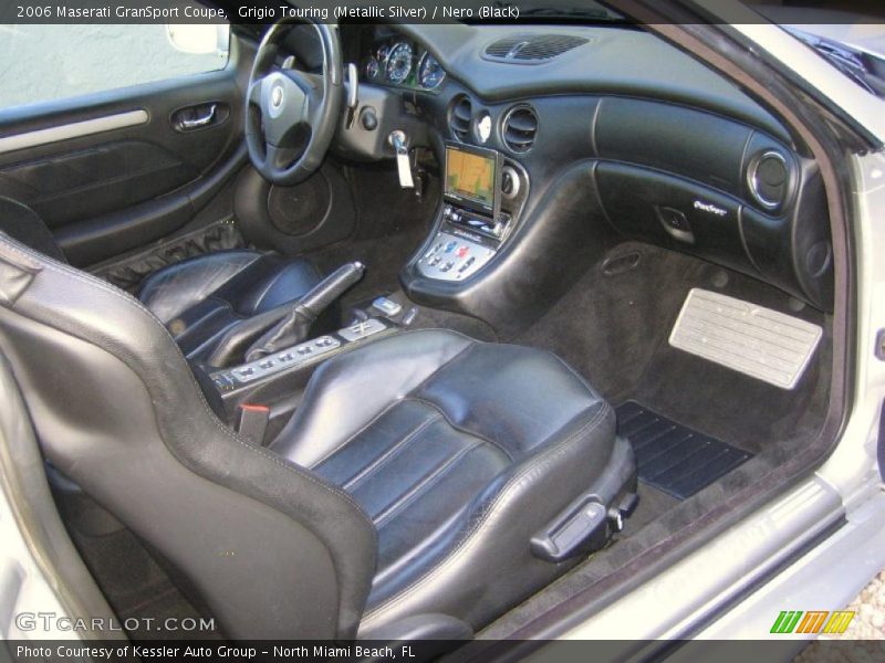  2006 GranSport Coupe Nero (Black) Interior