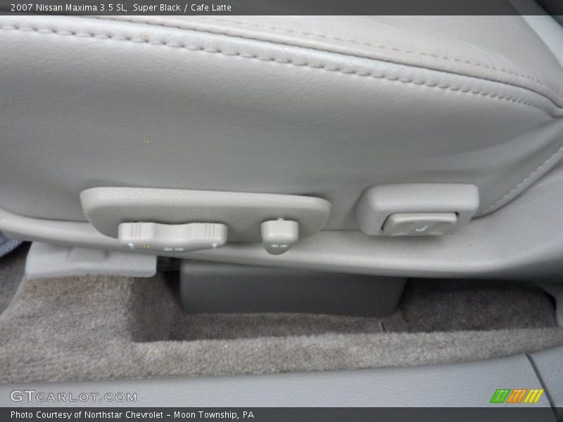 Super Black / Cafe Latte 2007 Nissan Maxima 3.5 SL