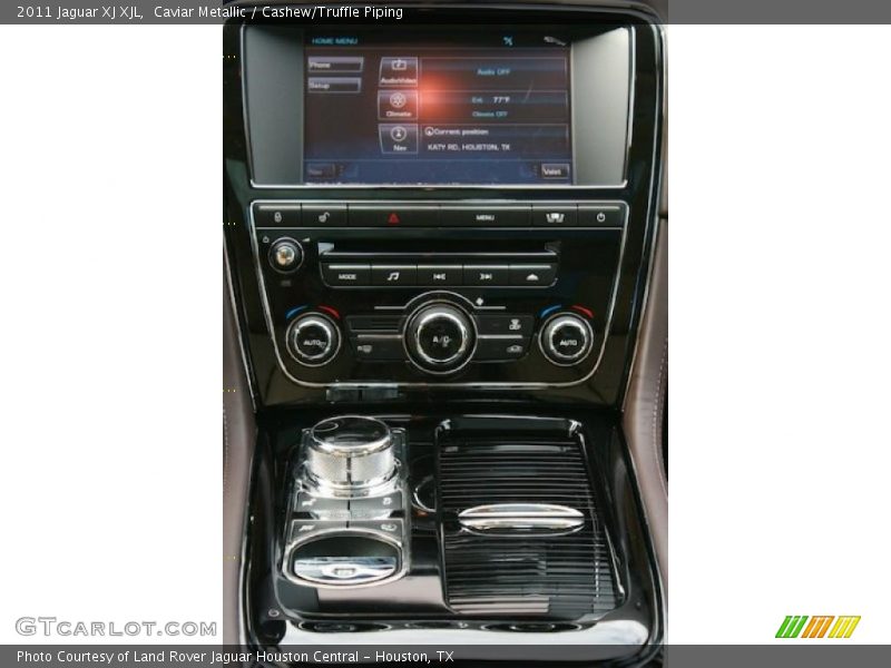 Controls of 2011 XJ XJL
