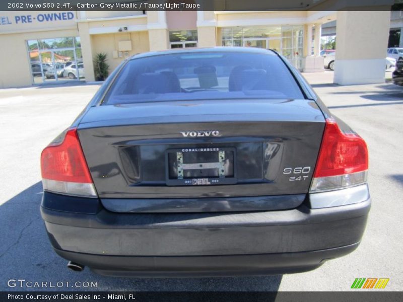 Carbon Grey Metallic / Taupe/Light Taupe 2002 Volvo S60 2.4T