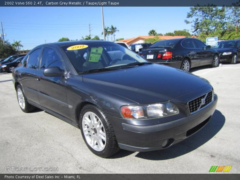 Carbon Grey Metallic / Taupe/Light Taupe 2002 Volvo S60 2.4T