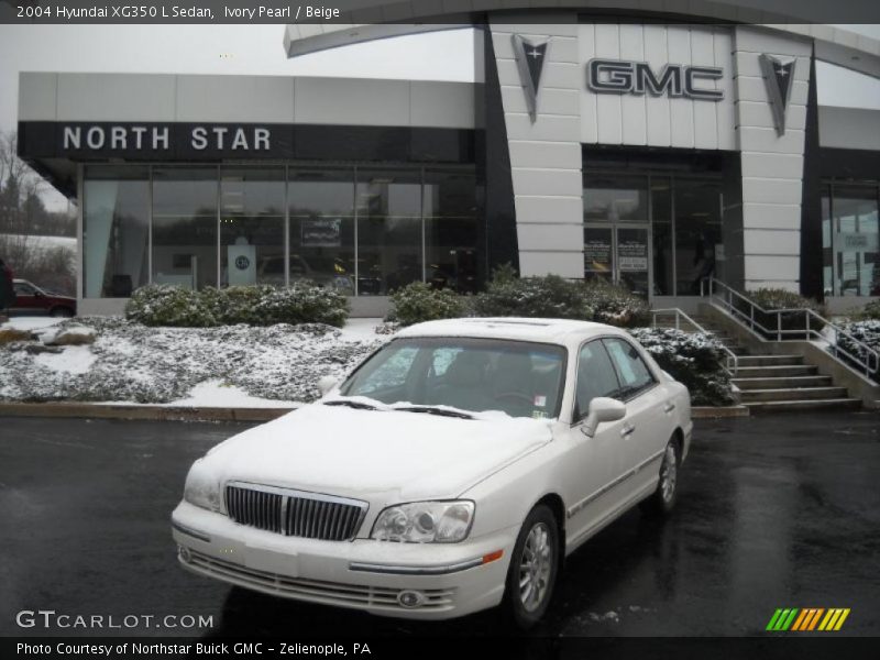 Ivory Pearl / Beige 2004 Hyundai XG350 L Sedan