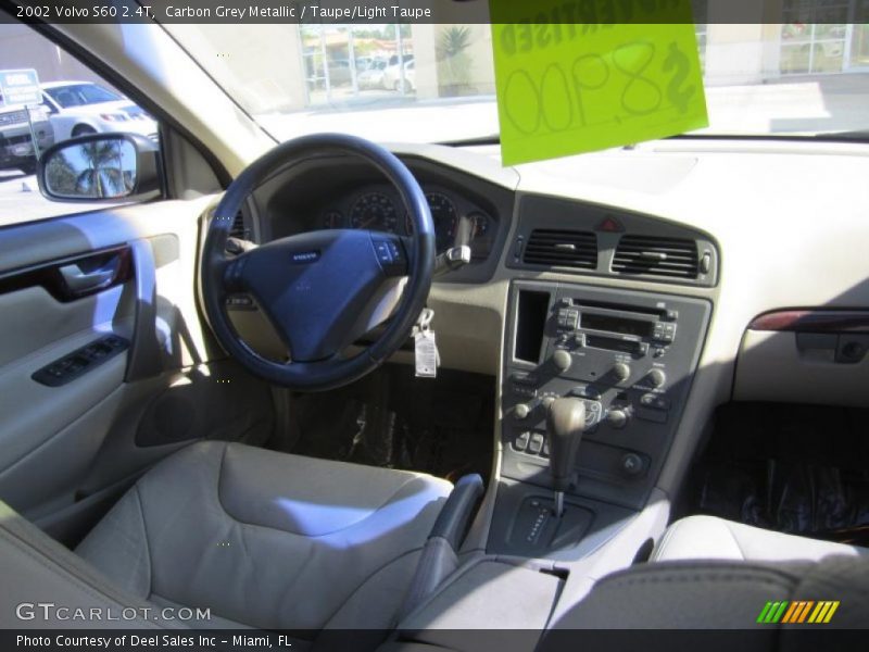 Carbon Grey Metallic / Taupe/Light Taupe 2002 Volvo S60 2.4T