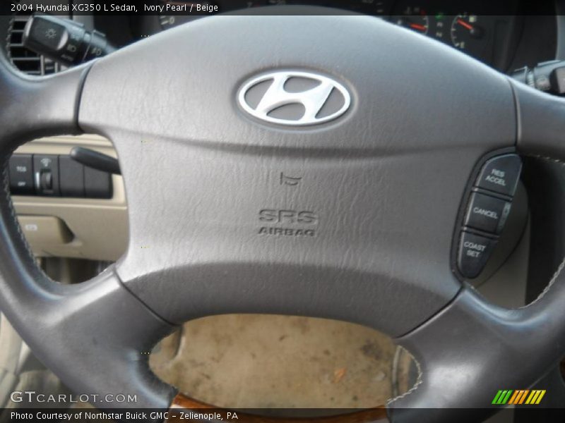 Ivory Pearl / Beige 2004 Hyundai XG350 L Sedan