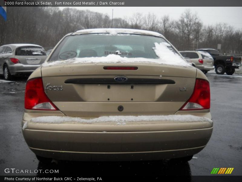 Fort Knox Gold Metallic / Dark Charcoal 2000 Ford Focus LX Sedan