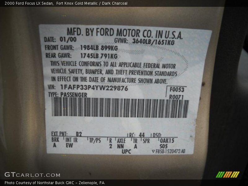 Fort Knox Gold Metallic / Dark Charcoal 2000 Ford Focus LX Sedan