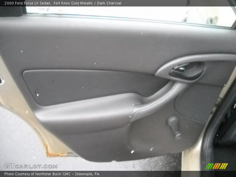 Fort Knox Gold Metallic / Dark Charcoal 2000 Ford Focus LX Sedan