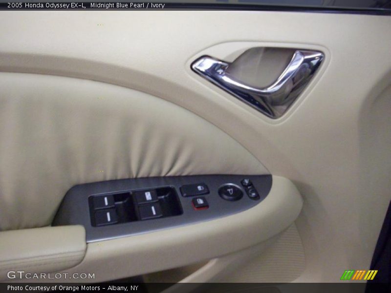 Midnight Blue Pearl / Ivory 2005 Honda Odyssey EX-L