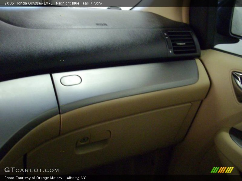 Midnight Blue Pearl / Ivory 2005 Honda Odyssey EX-L