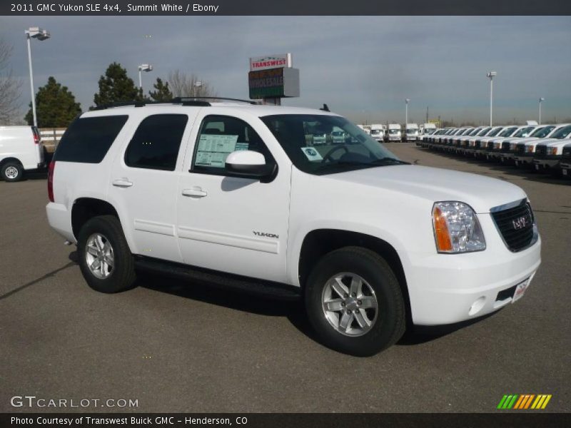 Summit White / Ebony 2011 GMC Yukon SLE 4x4