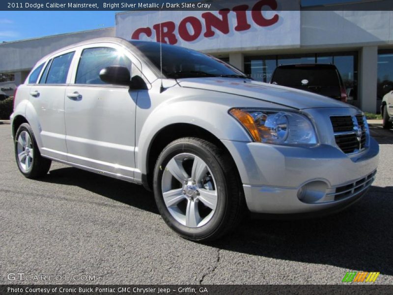 Bright Silver Metallic / Dark Slate Gray 2011 Dodge Caliber Mainstreet