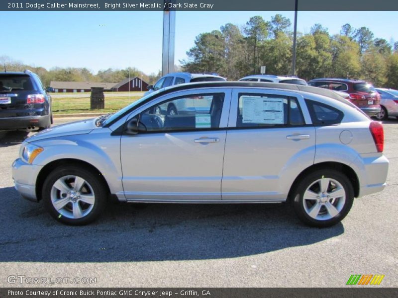 Bright Silver Metallic / Dark Slate Gray 2011 Dodge Caliber Mainstreet