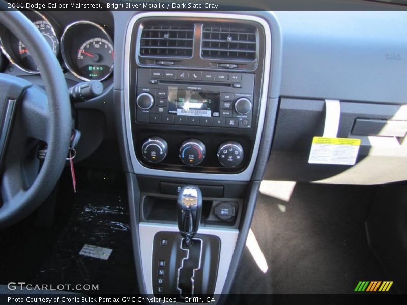 Bright Silver Metallic / Dark Slate Gray 2011 Dodge Caliber Mainstreet