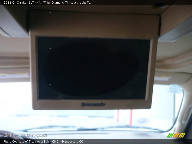 White Diamond Tintcoat / Light Tan 2011 GMC Yukon SLT 4x4