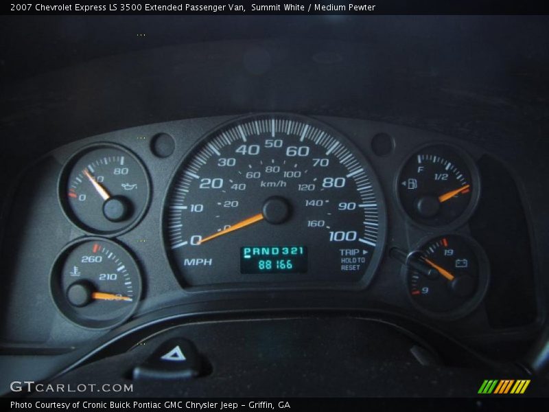 Summit White / Medium Pewter 2007 Chevrolet Express LS 3500 Extended Passenger Van