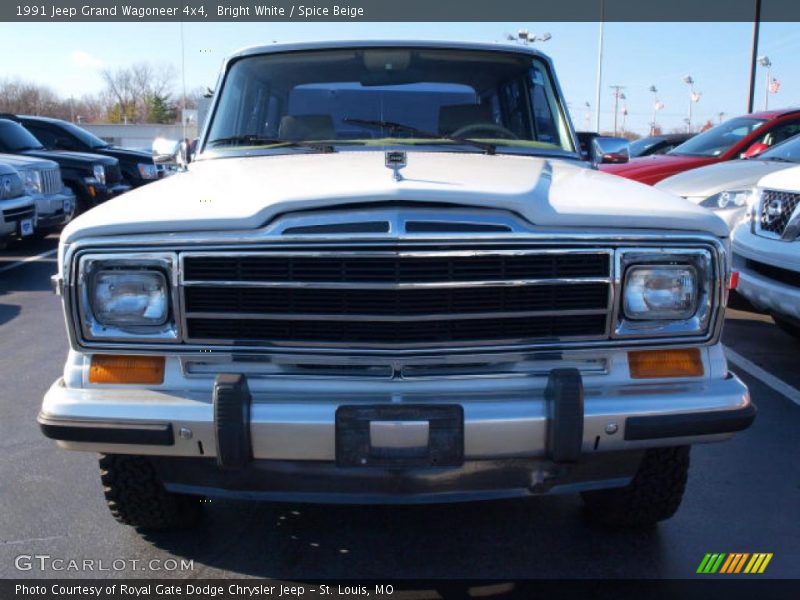 Bright White / Spice Beige 1991 Jeep Grand Wagoneer 4x4