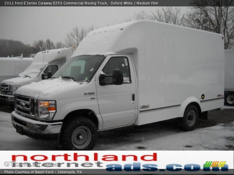 Oxford White / Medium Flint 2011 Ford E Series Cutaway E350 Commercial Moving Truck
