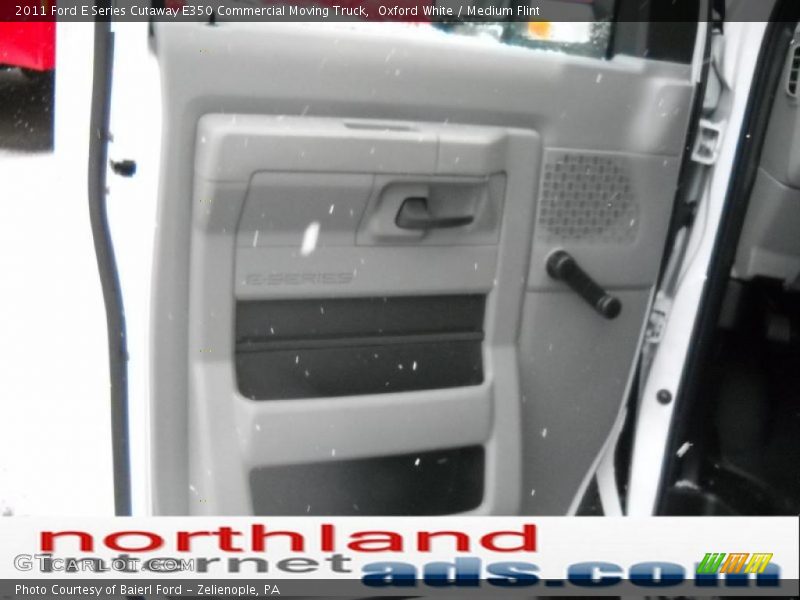 Oxford White / Medium Flint 2011 Ford E Series Cutaway E350 Commercial Moving Truck
