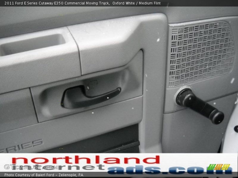 Oxford White / Medium Flint 2011 Ford E Series Cutaway E350 Commercial Moving Truck