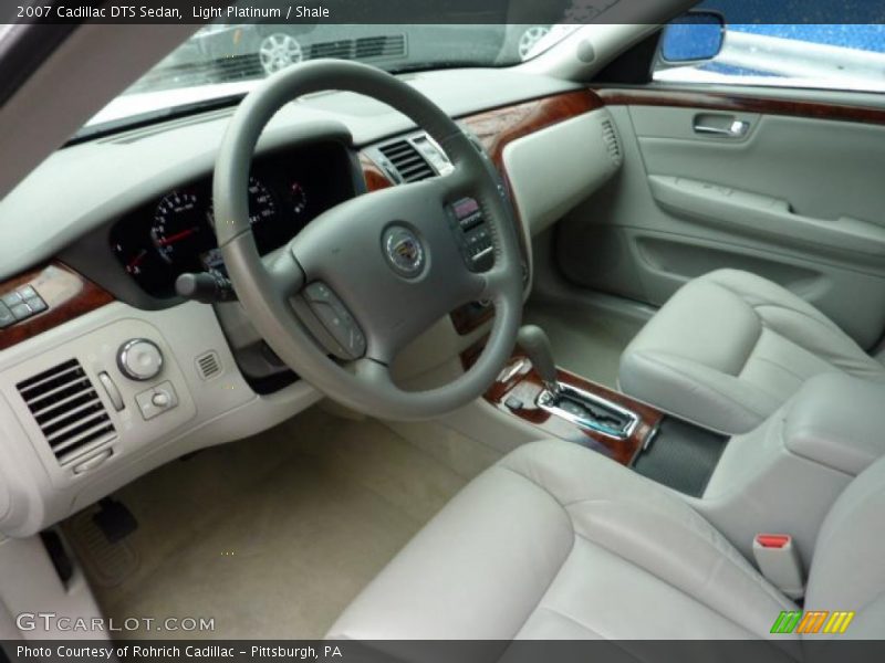 Light Platinum / Shale 2007 Cadillac DTS Sedan