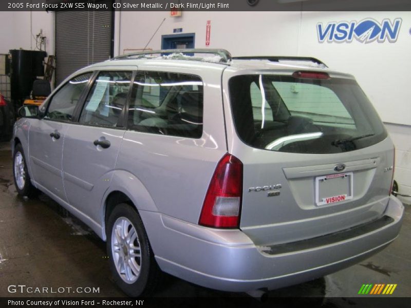 CD Silver Metallic / Dark Flint/Light Flint 2005 Ford Focus ZXW SES Wagon