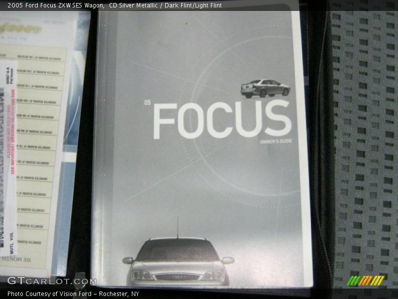 CD Silver Metallic / Dark Flint/Light Flint 2005 Ford Focus ZXW SES Wagon