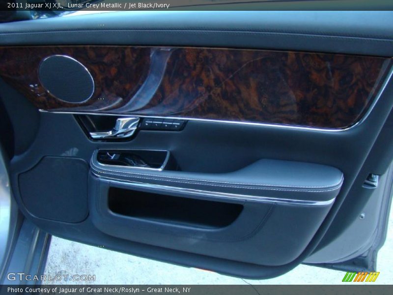 Lunar Grey Metallic / Jet Black/Ivory 2011 Jaguar XJ XJL