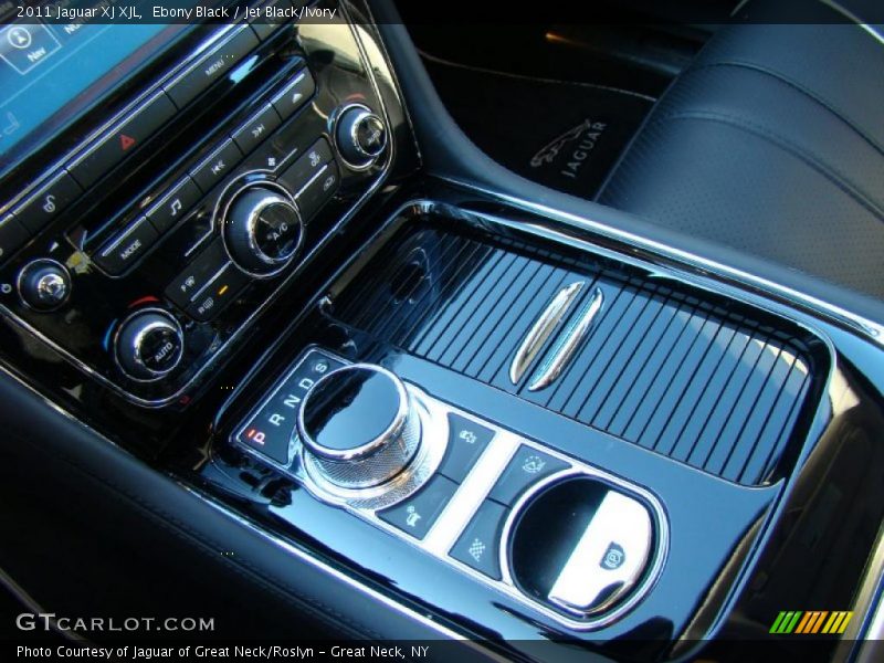 2011 XJ XJL 6 Speed Automatic Shifter