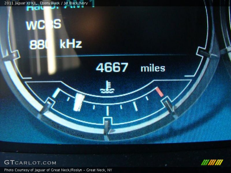 Ebony Black / Jet Black/Ivory 2011 Jaguar XJ XJL