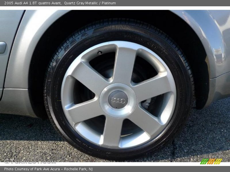 2005 A4 1.8T quattro Avant Wheel