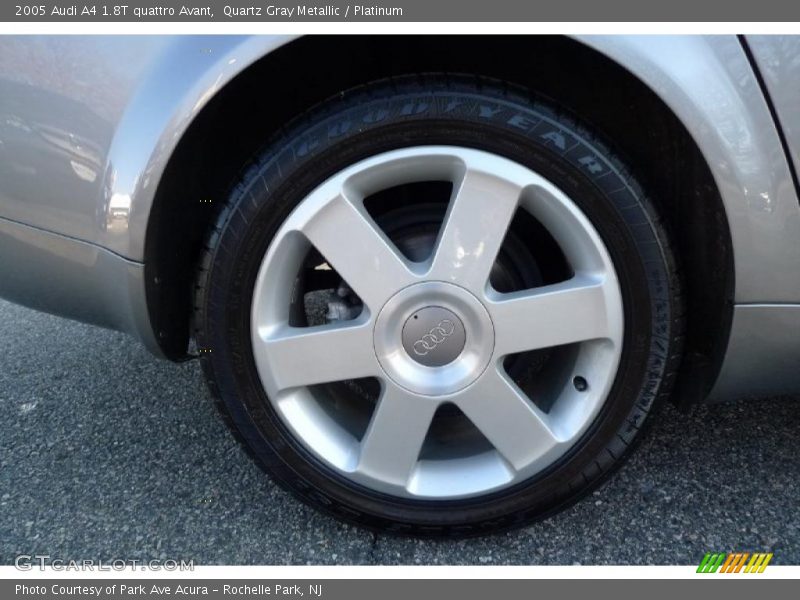  2005 A4 1.8T quattro Avant Wheel