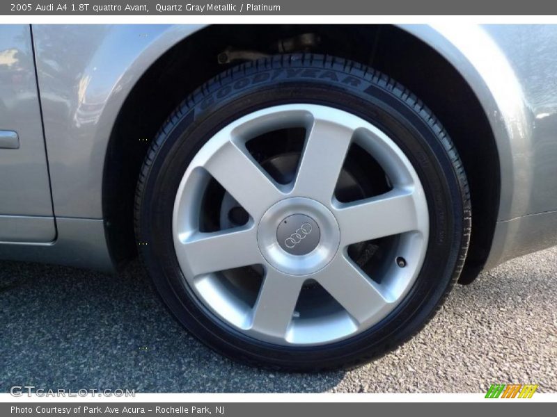  2005 A4 1.8T quattro Avant Wheel