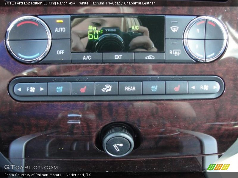 Controls of 2011 Expedition EL King Ranch 4x4