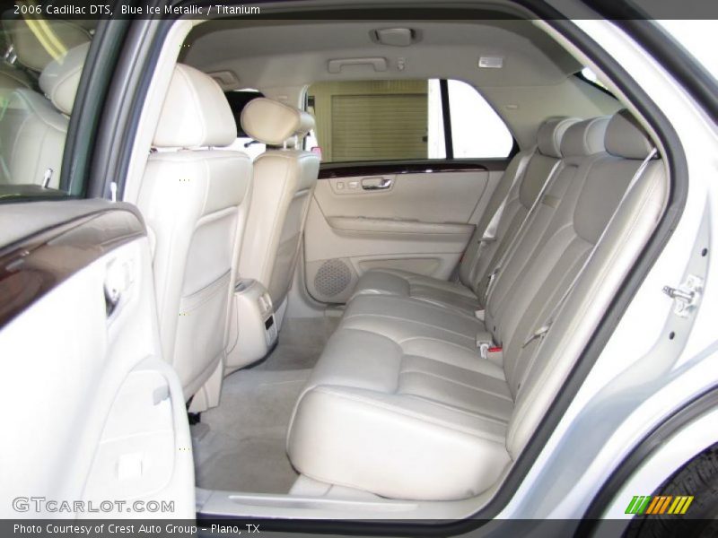 Blue Ice Metallic / Titanium 2006 Cadillac DTS